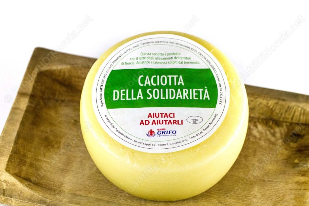 formaggio della solidarietà caciotta di mucca della solidarieta