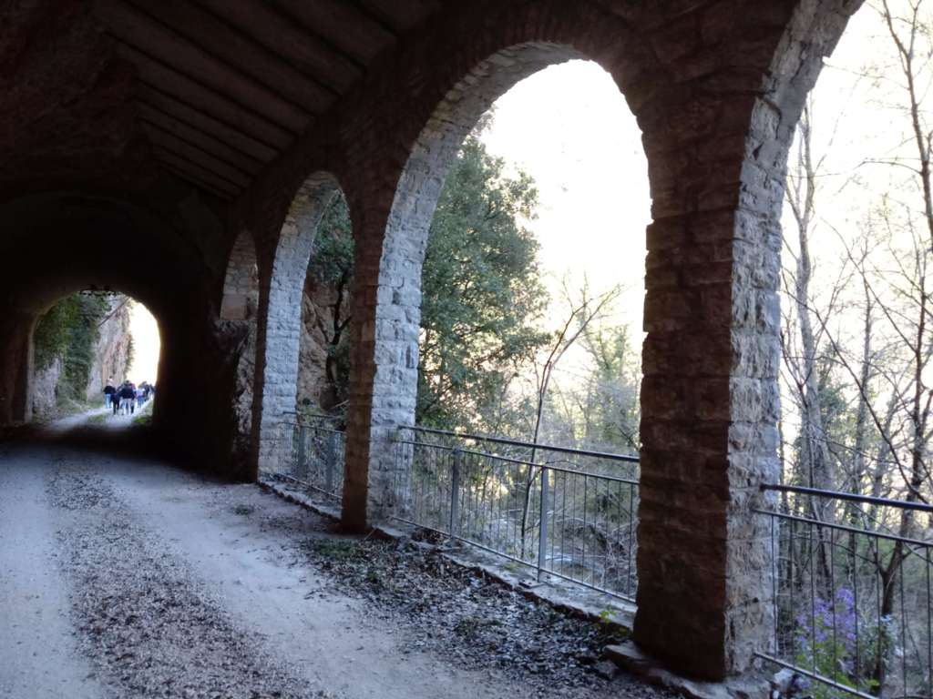 le lastre gallerie ex ferrovia spoleto norcia
