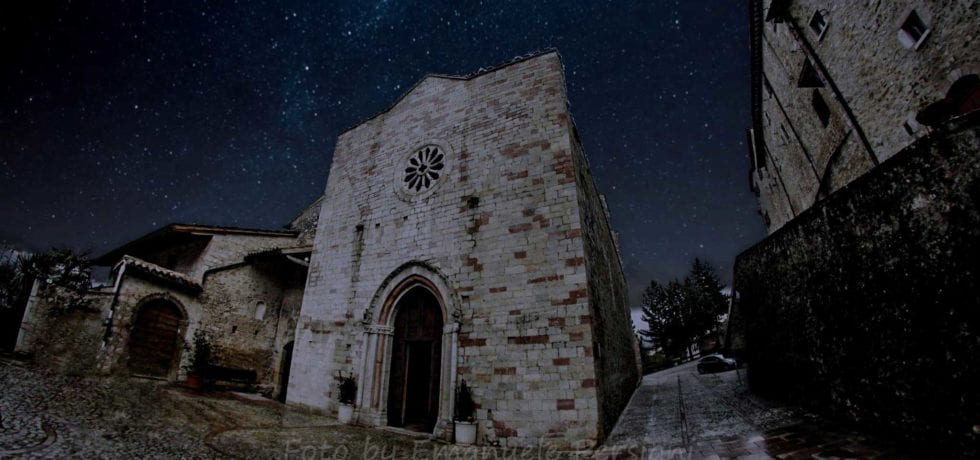 esterno chiesa santa maria vallo di nera notte emanuele